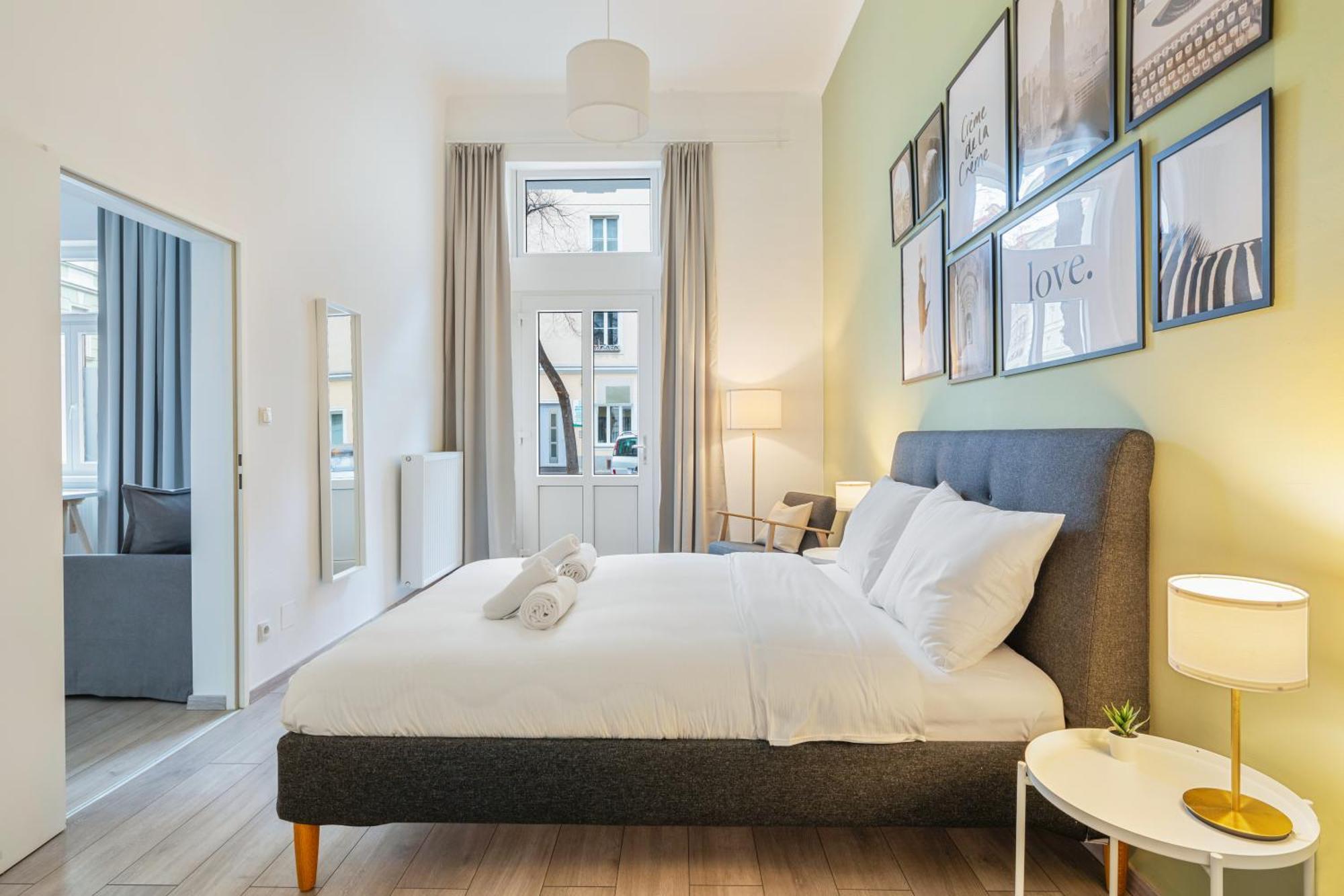2 Bed Rooms I 82 M2 I Comfy I 160 Mbit Wifi Vienna Luaran gambar